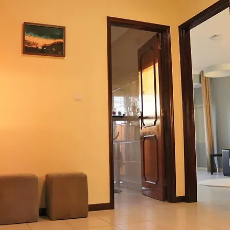 Сomfortable Apartments And Free Garage Parking Porto Exterior photo