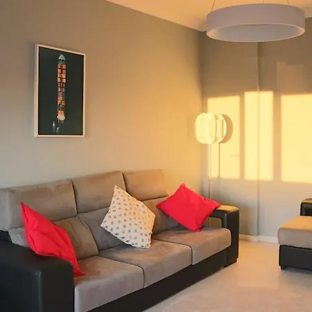 Сomfortable Apartments And Free Garage Parking Porto Exterior photo